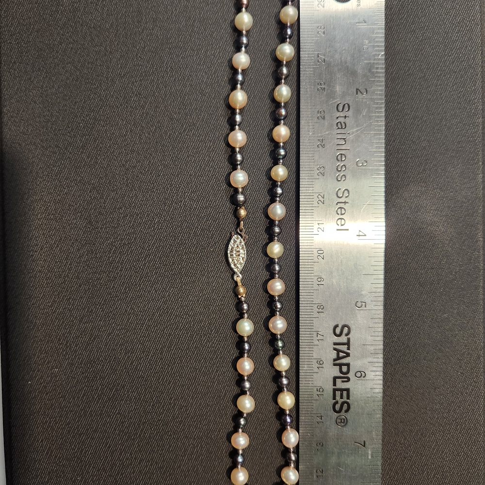 Two-Tone Pearl Necklace - Cream and Black Pearls - Picture 2 of 5